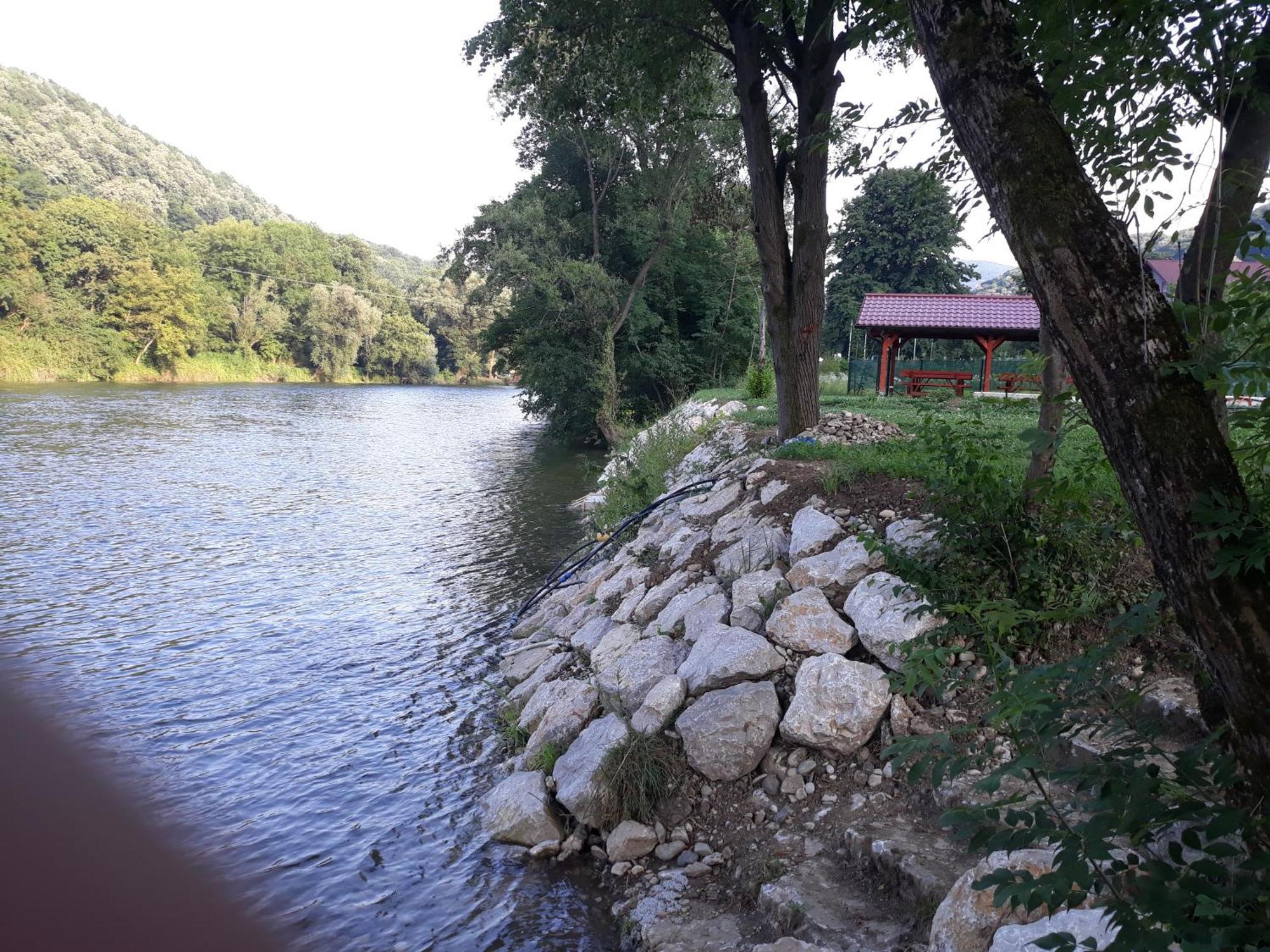 Hostel Topic Banja Luka Exterior photo